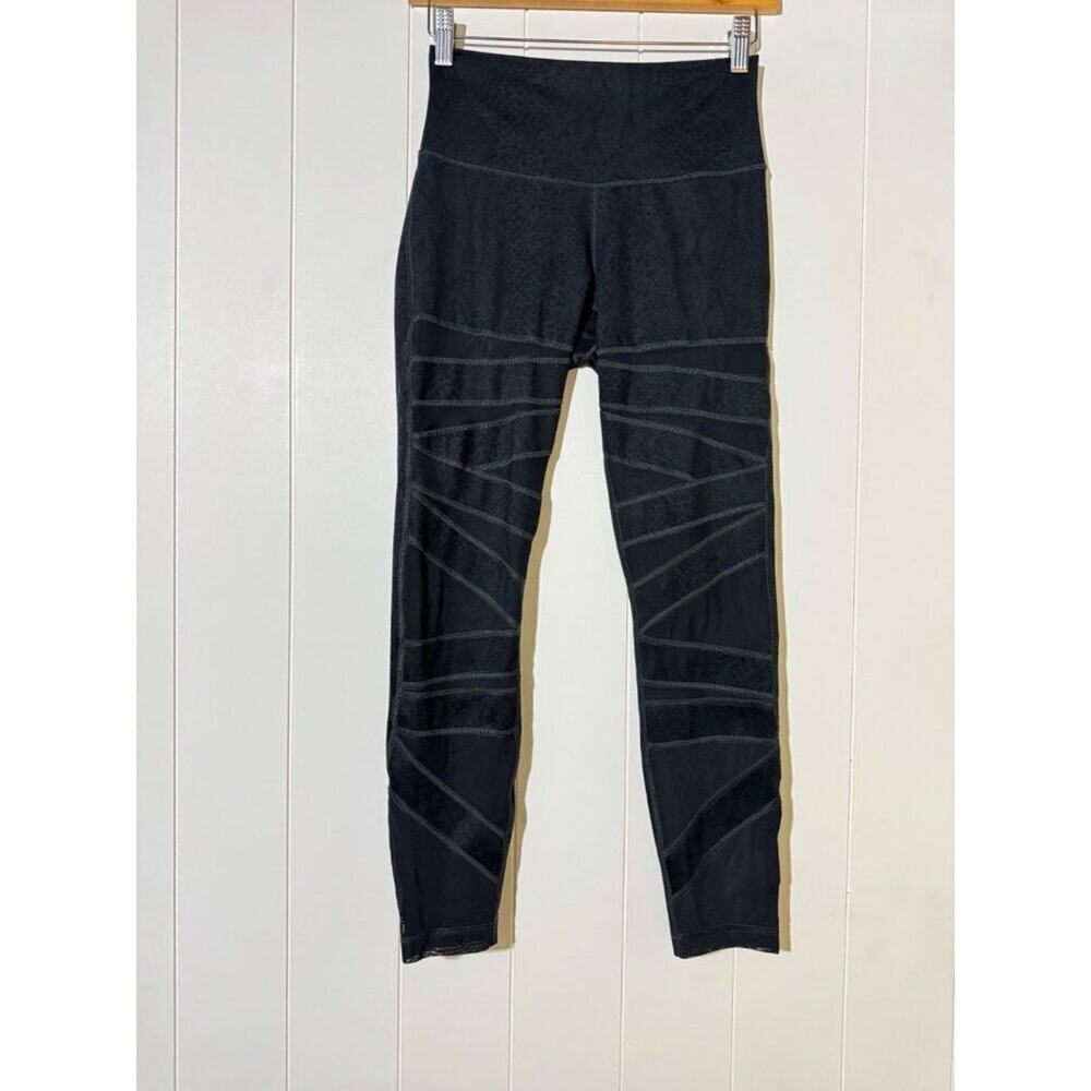 Lululemon Women's High-Waisted Black Animal Print Cross Mesh Leggings Size 4